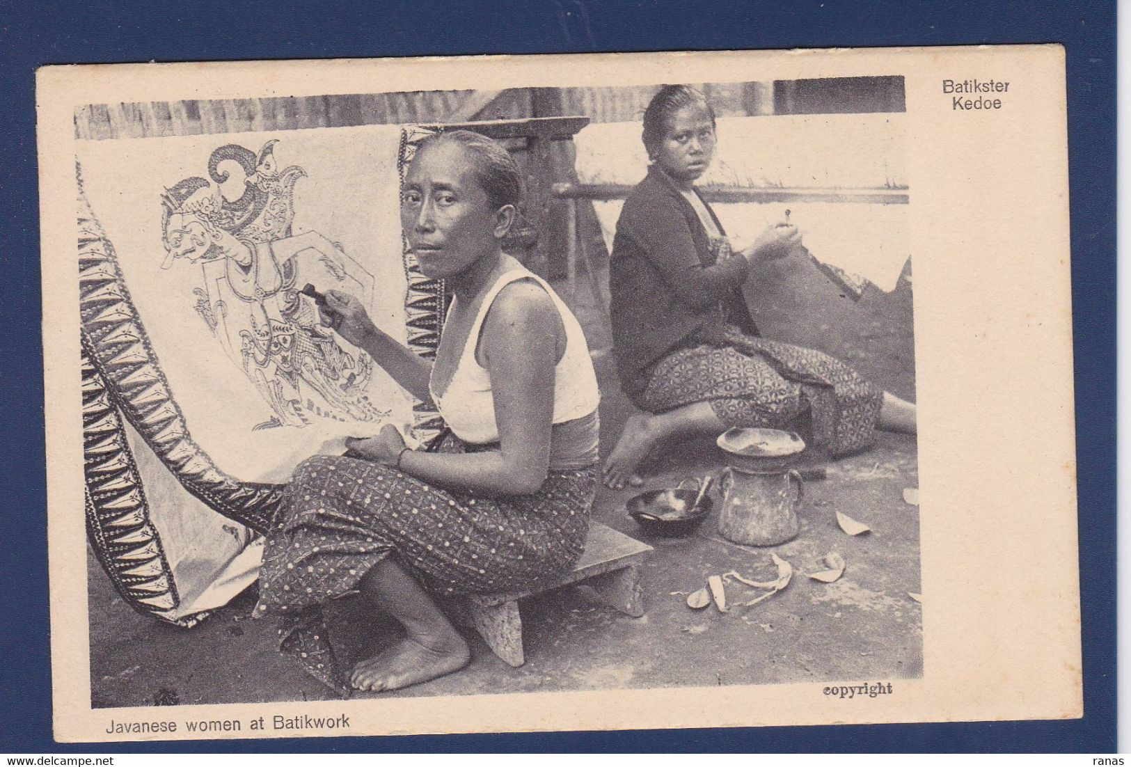 CPA Java Indonésie Type Non Circulé Dutch East Indies Métier Femme Woman - Indonesië