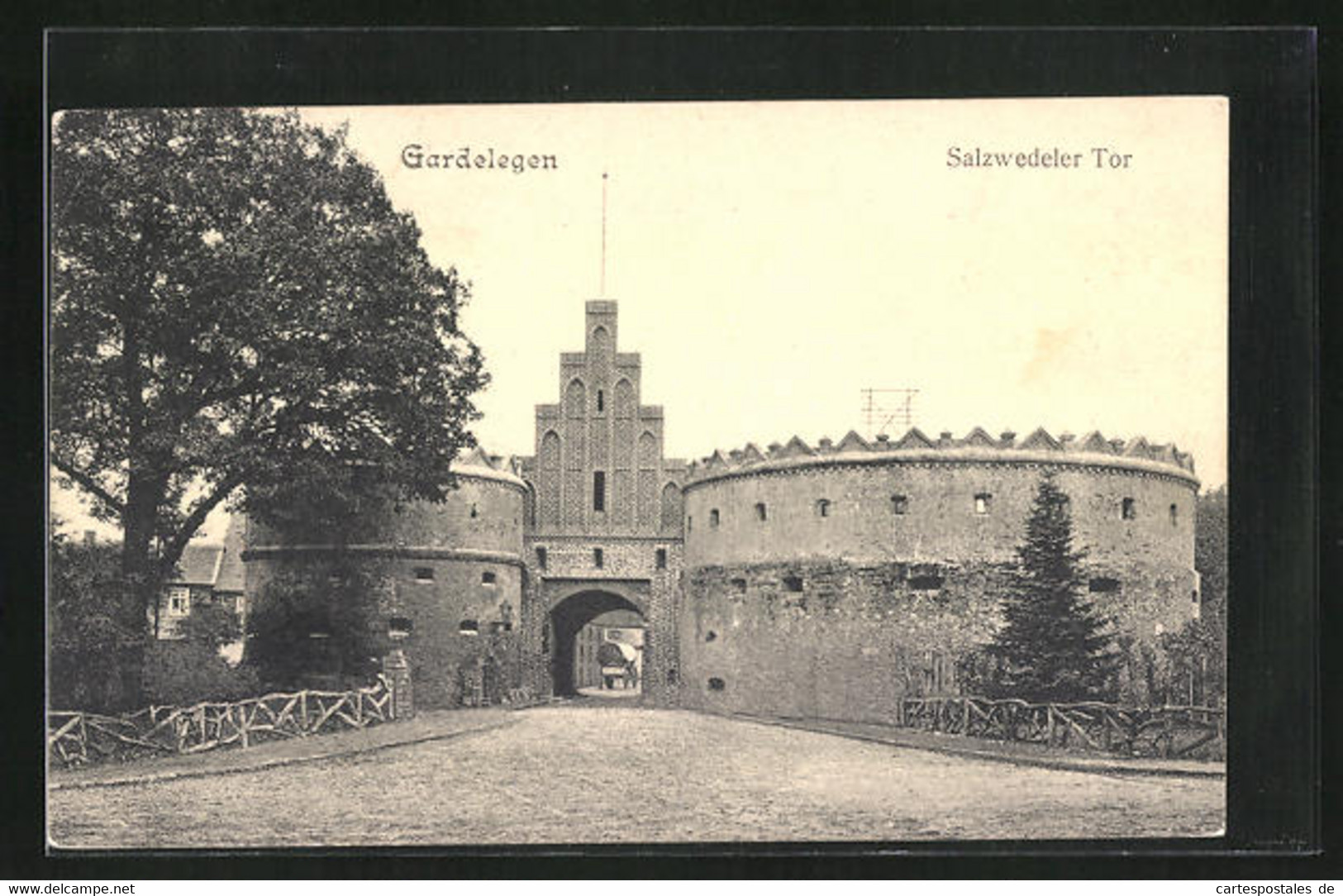 AK Gardelegen, Vor Dem Salzwedeler Tor - Salzwedel