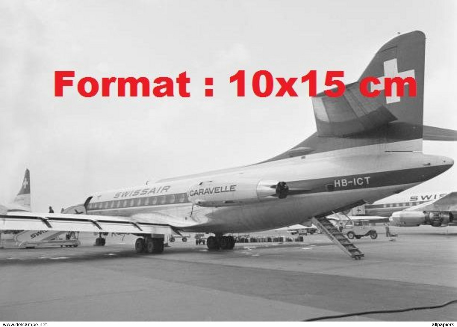 Reproduction Photographie ancienne d'un Avion Caravelle De Swissair aéroport De Kloten En Suisse 1965 - Altri & Non Classificati