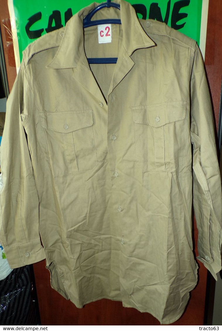 CHEMISE MILITAIRE DE L'ARMEE FRANCAISE ,Taille 2 C SOIT M EN CIVIL,NEUF AVEC MANCHES MI-LONGUES,PERIODE GUERRE ALGERIE , - Equipement