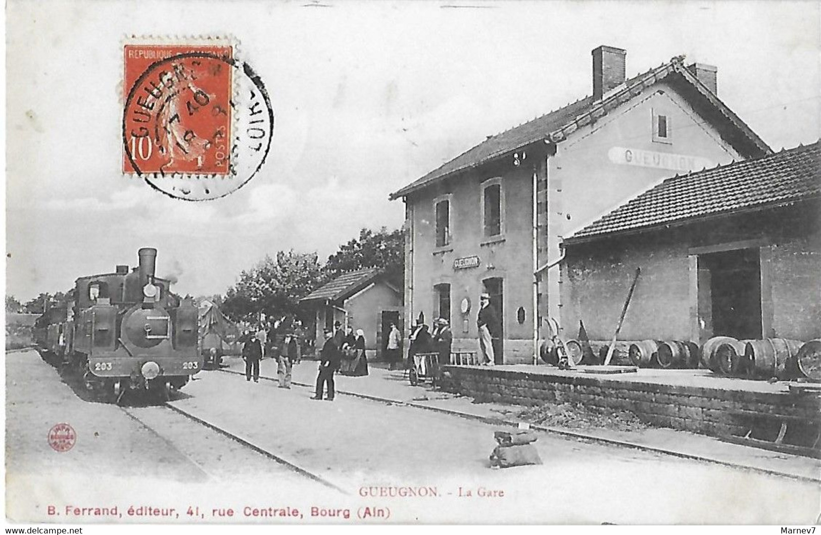 71 Saône Et Loire - GUEUGNON - La Gare - - Gueugnon