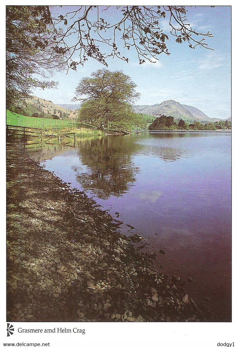 GRASMERE AND HELM CRAG, LAKE DISTRICT, CUMBRIA, ENGLAND. UNUSED POSTCARD Fq8 - Grasmere