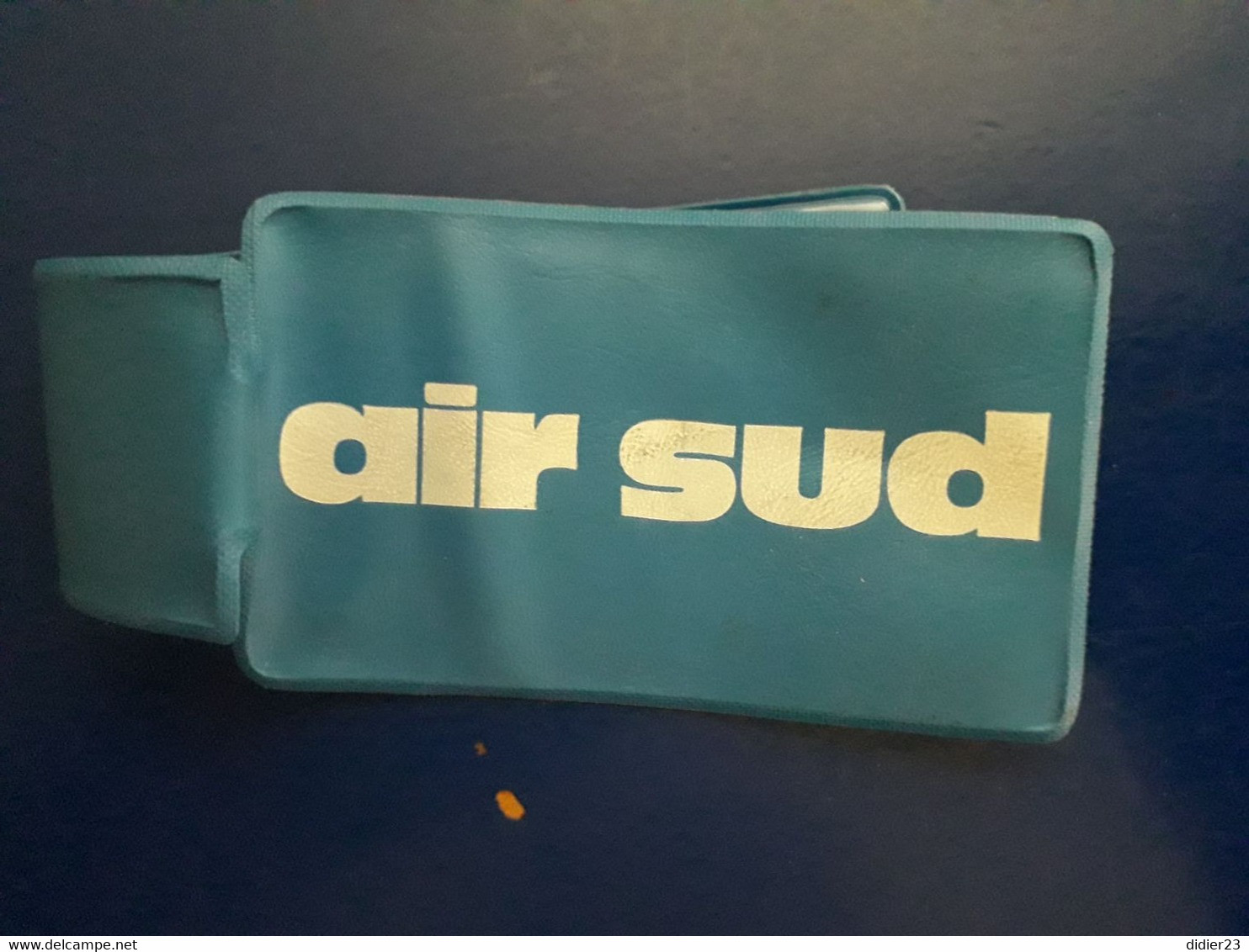 ETIQUETTE DE BAGAGE AIR SUD - Baggage Labels & Tags