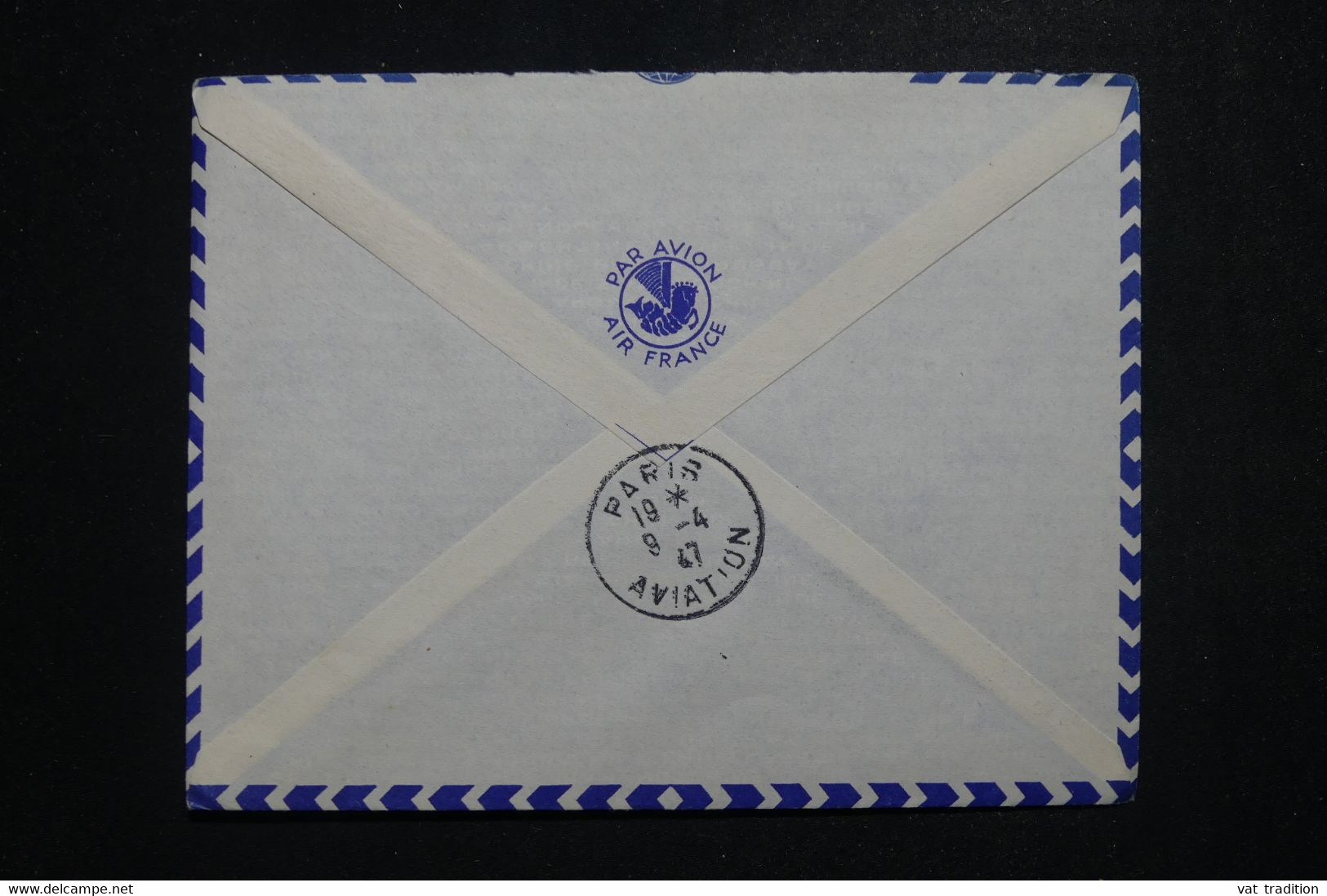 HONG KONG - Enveloppe De La Reprise Du Service Aérien Hong Kong / France En 1947 - L 97519 - Brieven En Documenten