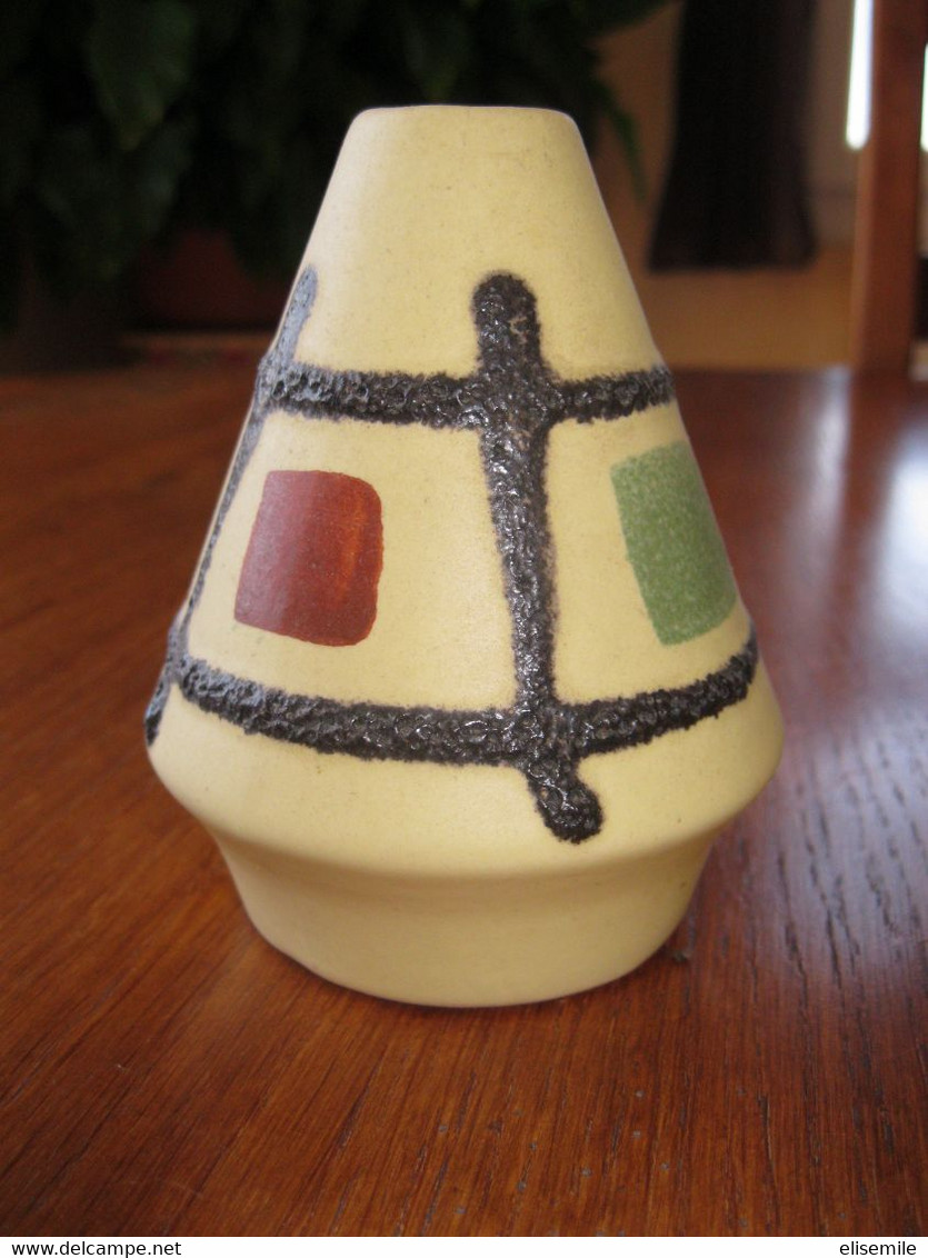 PETIT VASE ART DECO BAUHAUS STYLE CERAMIQUE ALLEMANDE NUMEROTEE BIBELOT OBJET DE VITRINE - Andere & Zonder Classificatie