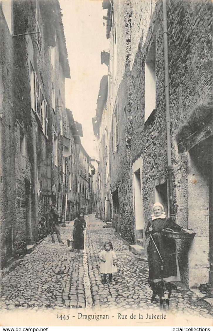 Draguignan        83        Rue De La Juiverie     (voir Scan) - Draguignan