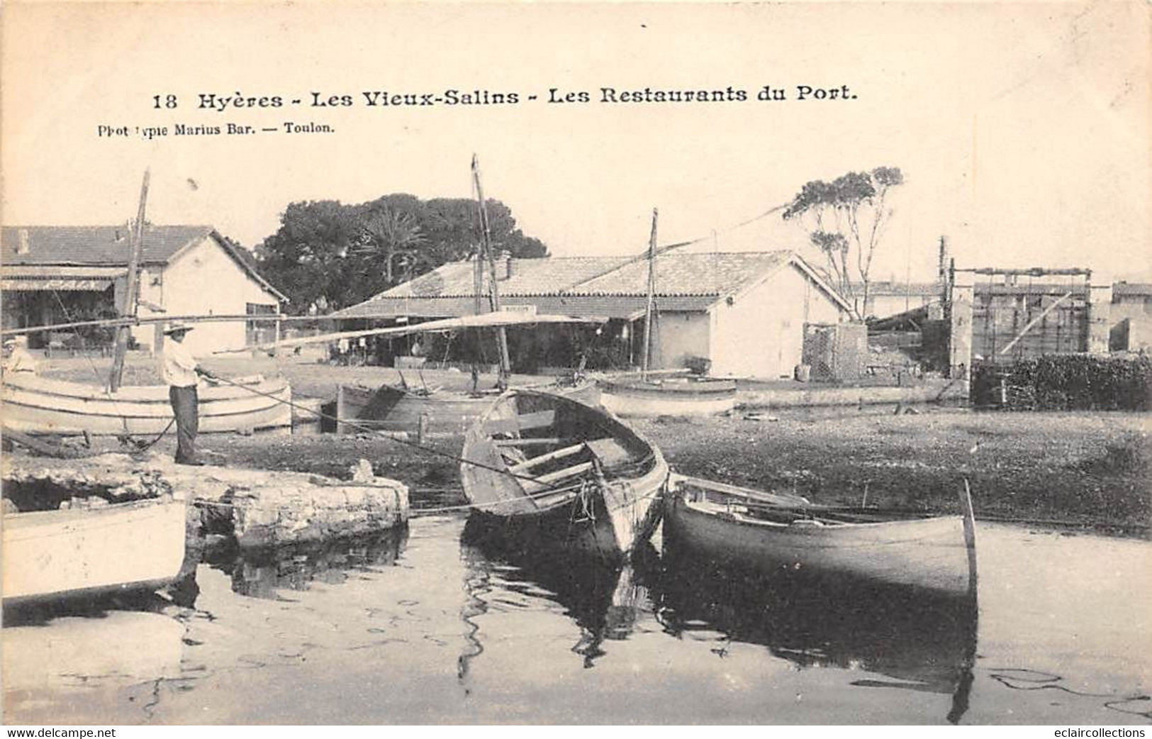 Hyères         83        Les Vieux Salins.   Les Restaurants Du Port      N° 18   (voir Scan) - Hyeres