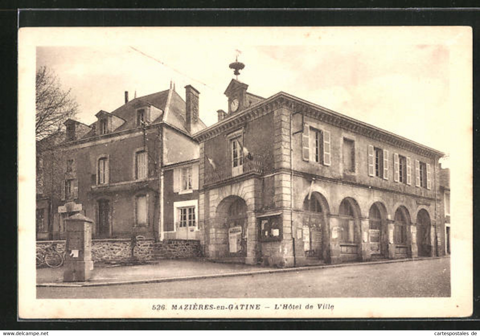 CPA Mazieres-en-Gatine, L`Hotel De Ville - Mazieres En Gatine