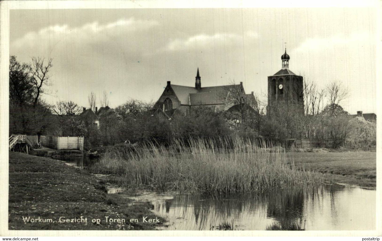 WORKUM  GEZICHT OP TOREN EN KERK  Workum Friesland   HOLLAND HOLANDA NETHERLANDS - Workum