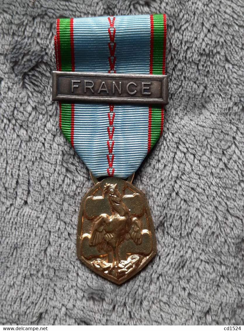 Médaille Française De La Guerre De 1939-1945 - WWII - Francia