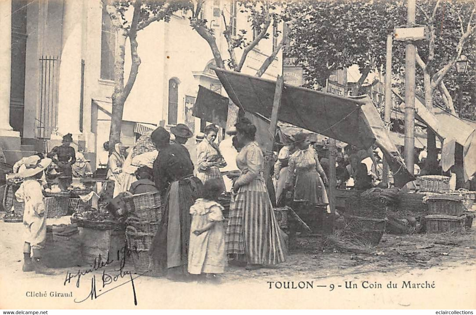 Toulon          83         Un Coin Du Marché        N° 9    (voir Scan) - Toulon