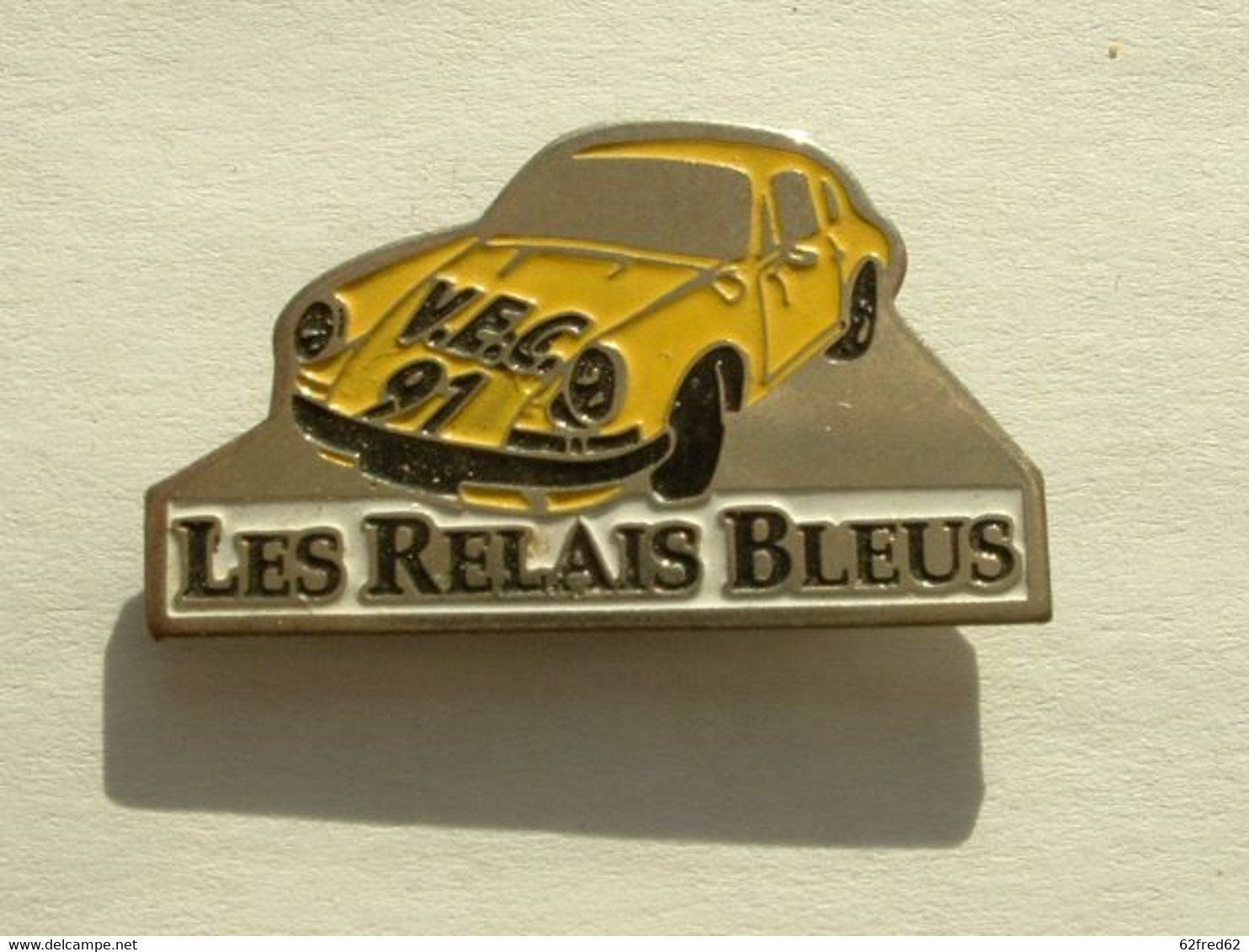 Pin's PORSCHE 911 - LES RELAIS BLEUS - Porsche