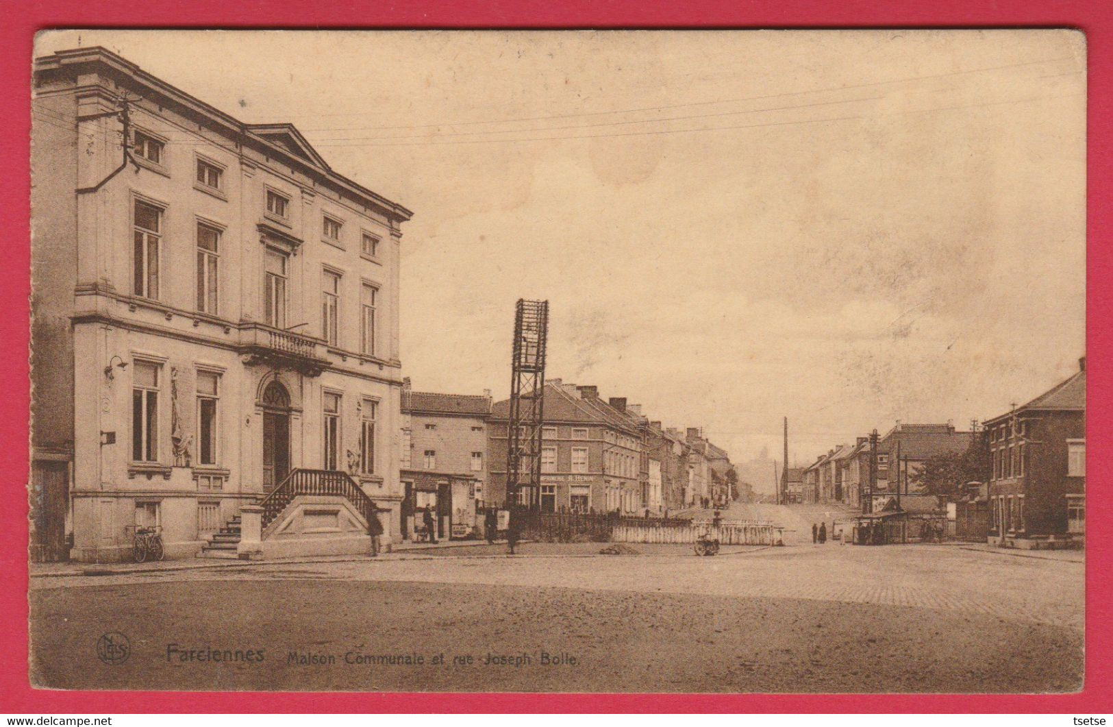 Farciennes - Maison Communale Et Rue Joseph Bolle ( Voir Verso ) - Farciennes