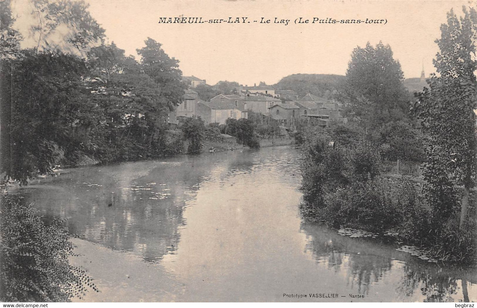 MAREUIL SUR LAY        LE LAY - Mareuil Sur Lay Dissais