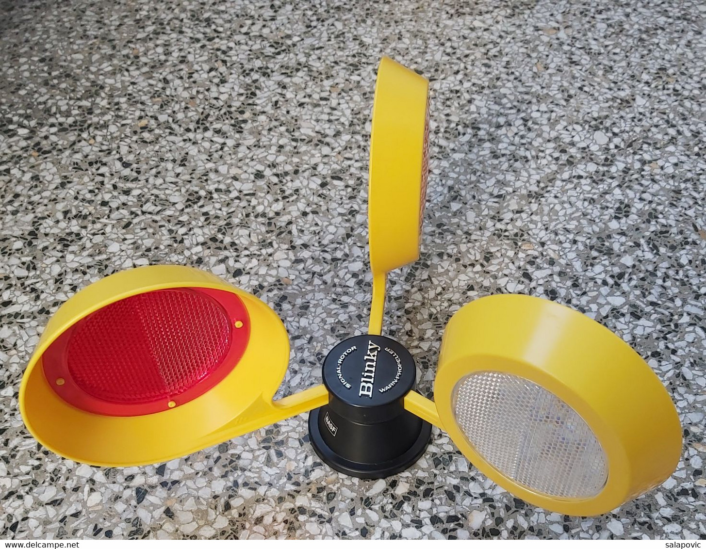 Vintage For The Car Blinky Signal-Rotor Warnpropeller Germany Emergency/Warning Road Signal, Super Magnet System - Altri & Non Classificati