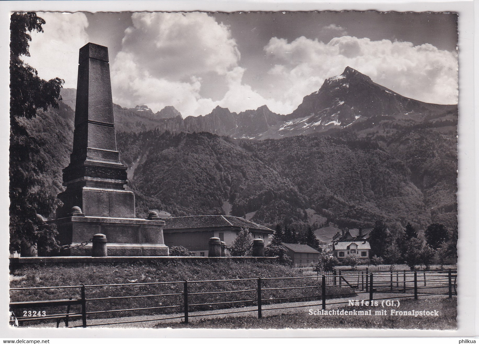 Näfels - Schlachtdenkmal Mit Fronalpstock - Näfels