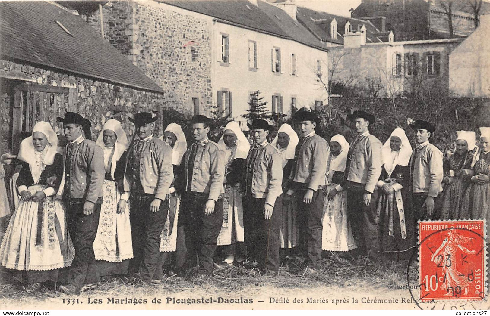 29-PLOUGATEL-DAOULAS- LES MARIAGES DE PLOUGASTEL-DAOULAS- DEFILE DES MARIES APRES LA CEREMONIE RELIGIEUSE - Plougastel-Daoulas