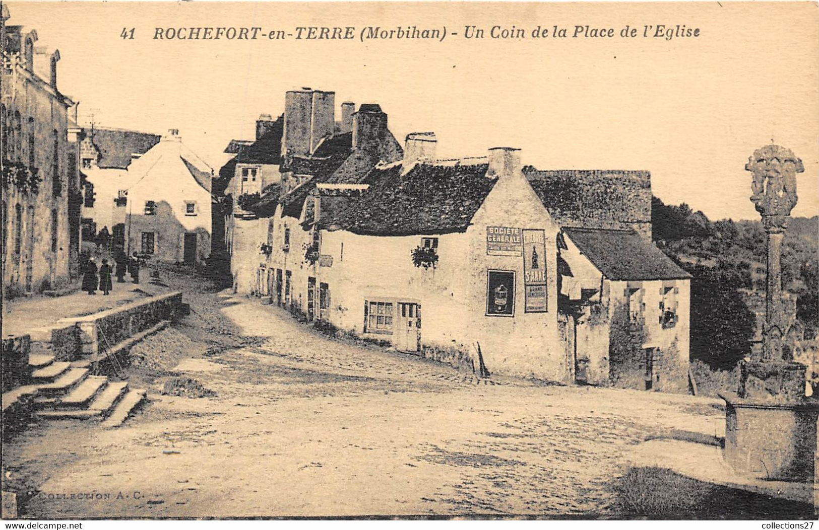 56-ROCHEFORT-EN-TERRE- UN COIN DE LA PLACE DE L'EGLISE - Rochefort En Terre