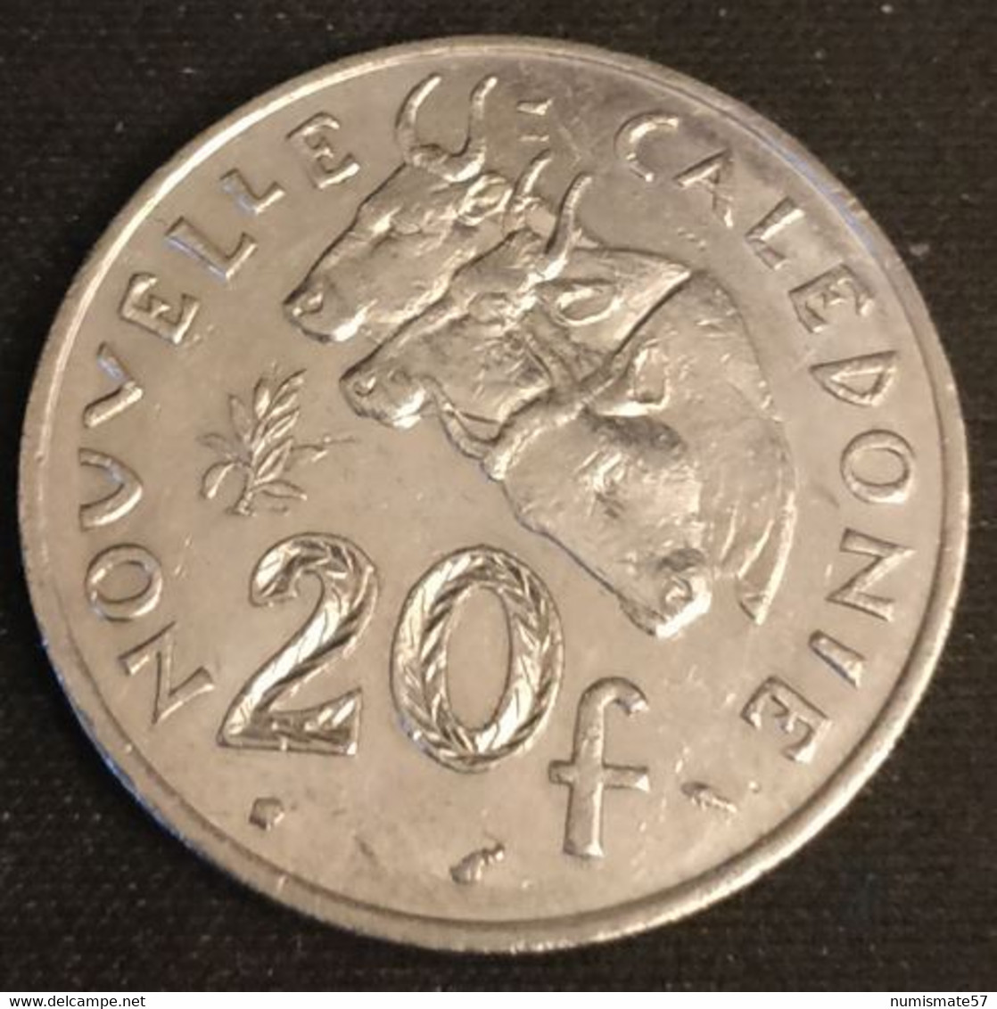 NOUVELLE CALEDONIE - 20 FRANCS 1986 - Avec IEOM - KM 12 - Zébu - Nueva Caledonia