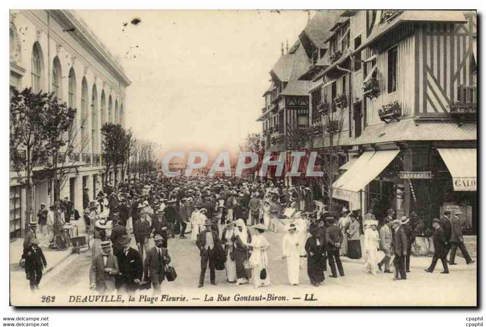 CPA Deauville La Plage Fleurie La Rue Gontaut Brion - Deauville