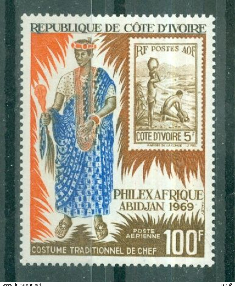 CÔTE-D'IVOIRE - POSTE AERIENNE N° 43** MNH. - Exposition Philexafrique à Abidjan.Costume De Chef Et Timbre  Dentelé 13. - Costa De Marfil (1960-...)