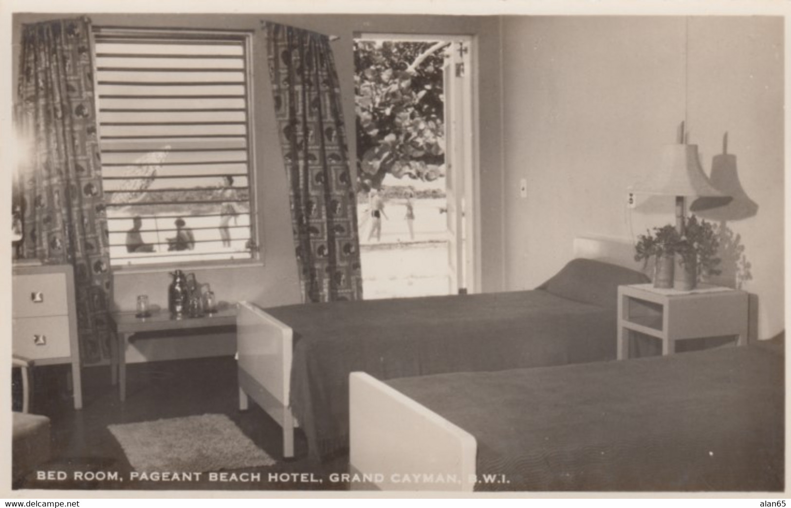Grand Cayman BWI, Pageant Beach Hotel Bedroom Interior View, C1940s/50s Vintage Real Photo Postcard - Cayman (Isole)