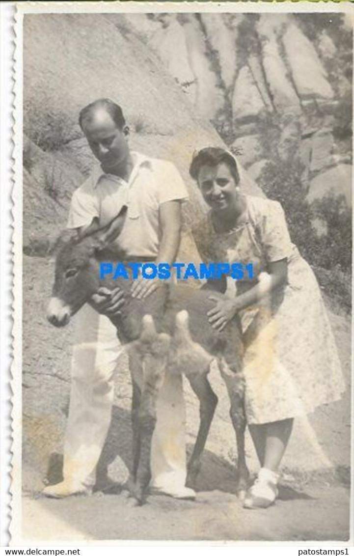 160470 ARGENTINA COSTUMES COUPLE AND DONKEY PHOTO NO POSTAL POSTCARD - Argentina