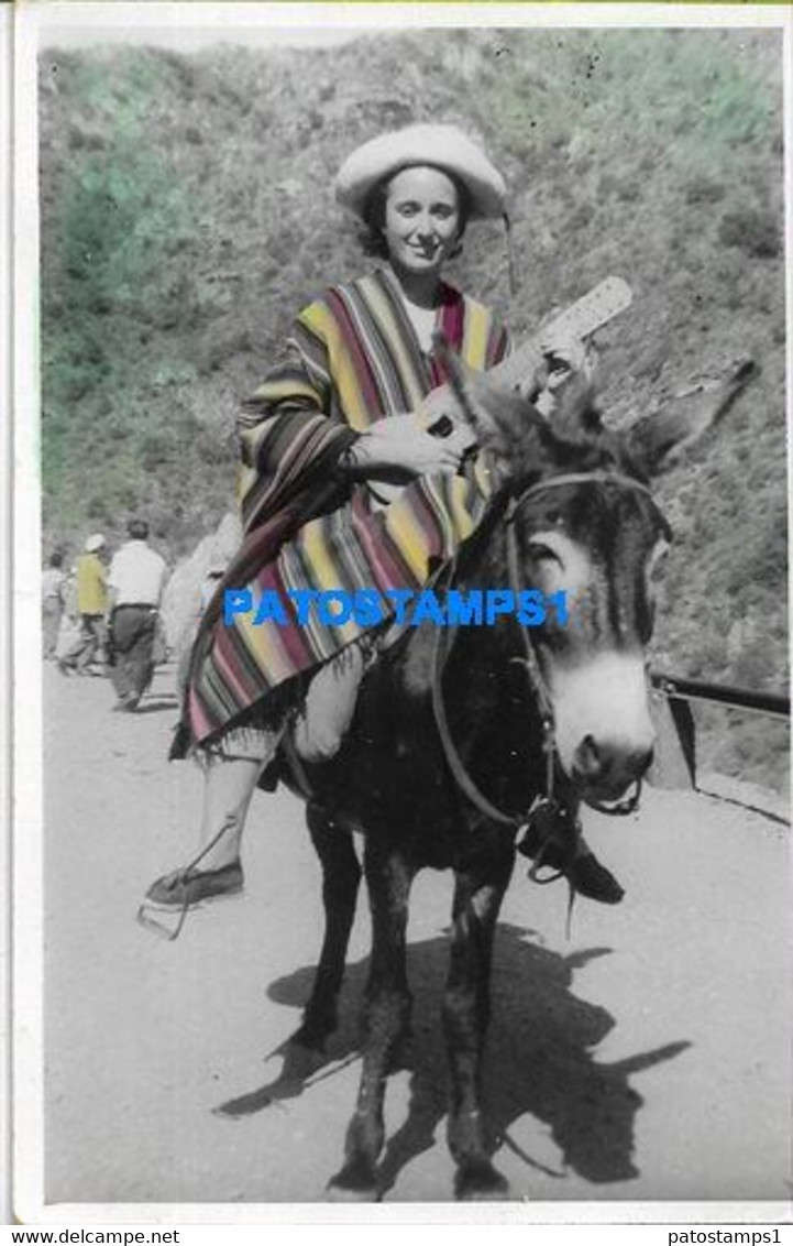 160474 ARGENTINA CORDOBA COSTUMES WOMAN AND DONKEY PHOTO NO POSTAL POSTCARD - Argentine