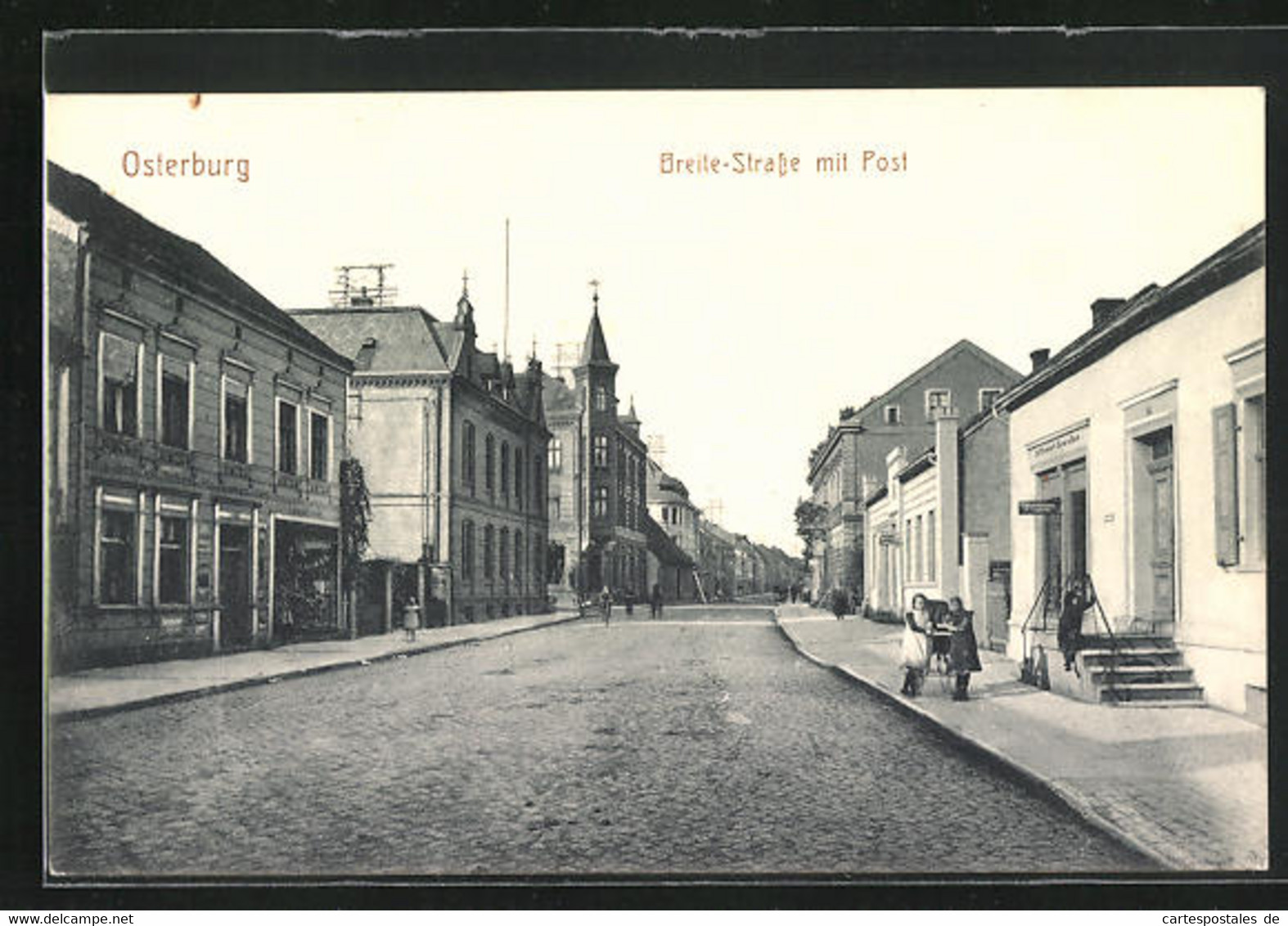 AK Osterburg, Breitestrasse Mit Post - Osterburg