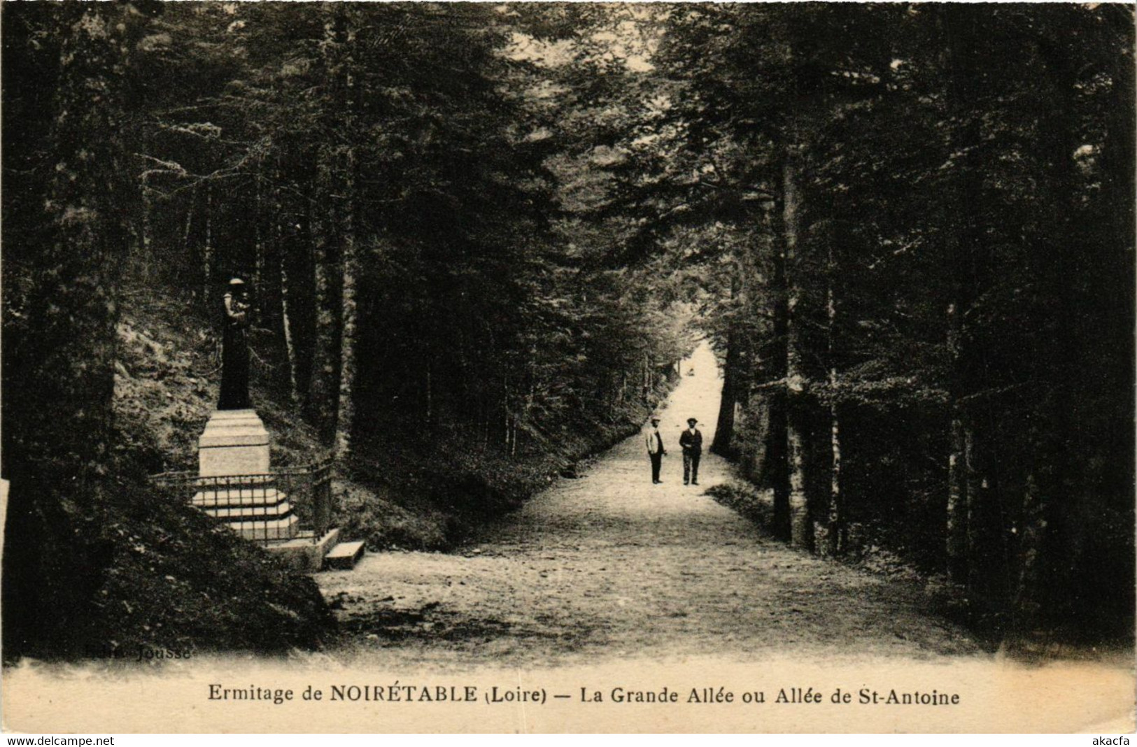 CPA NOIRETABLE - La Grande Allée Ou Allée De St-Antoine (578492) - Noiretable