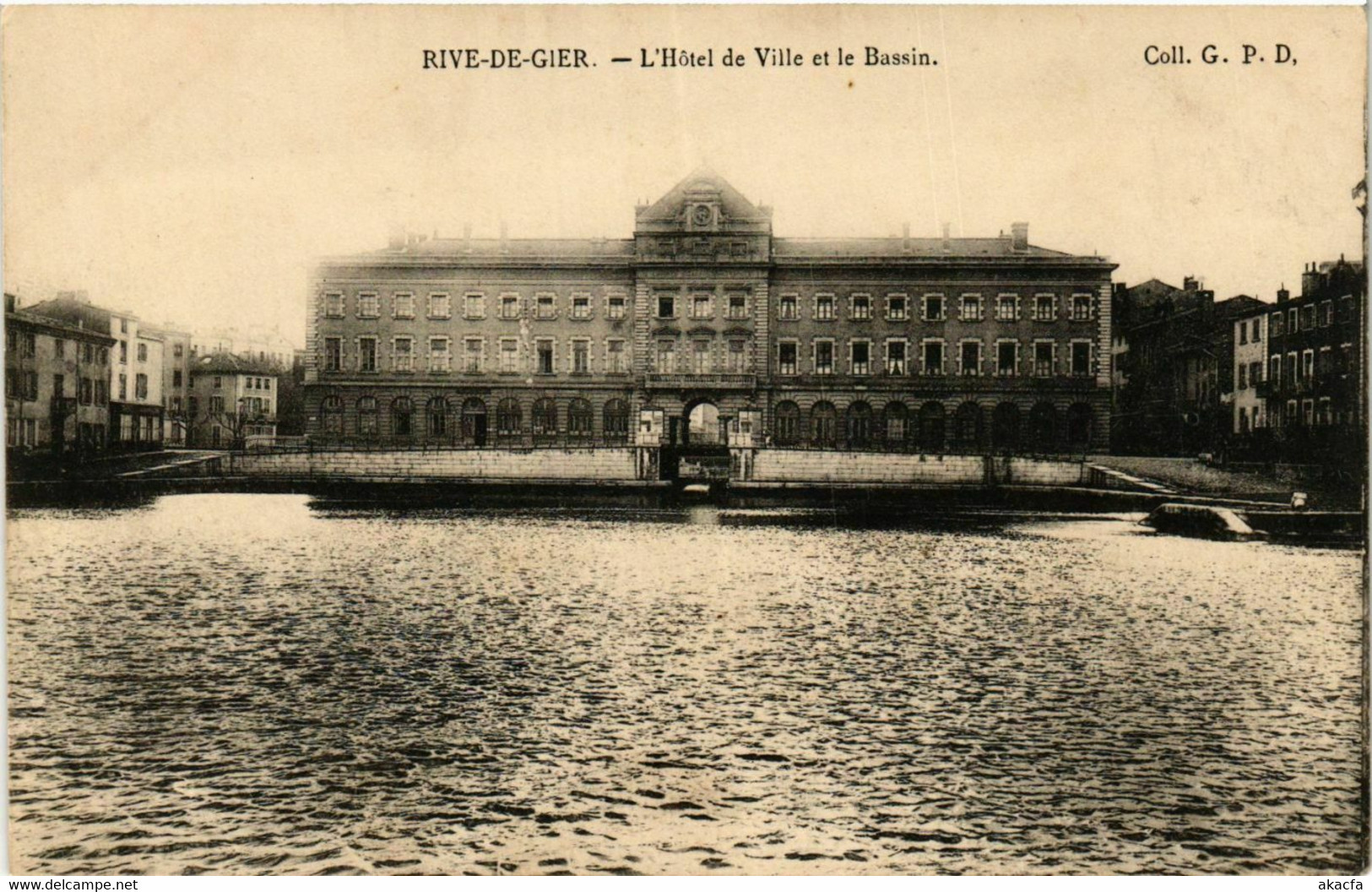 CPA RIVE-de-GIER - Hotel De Ville Et Le Bassin (578683) - Riorges