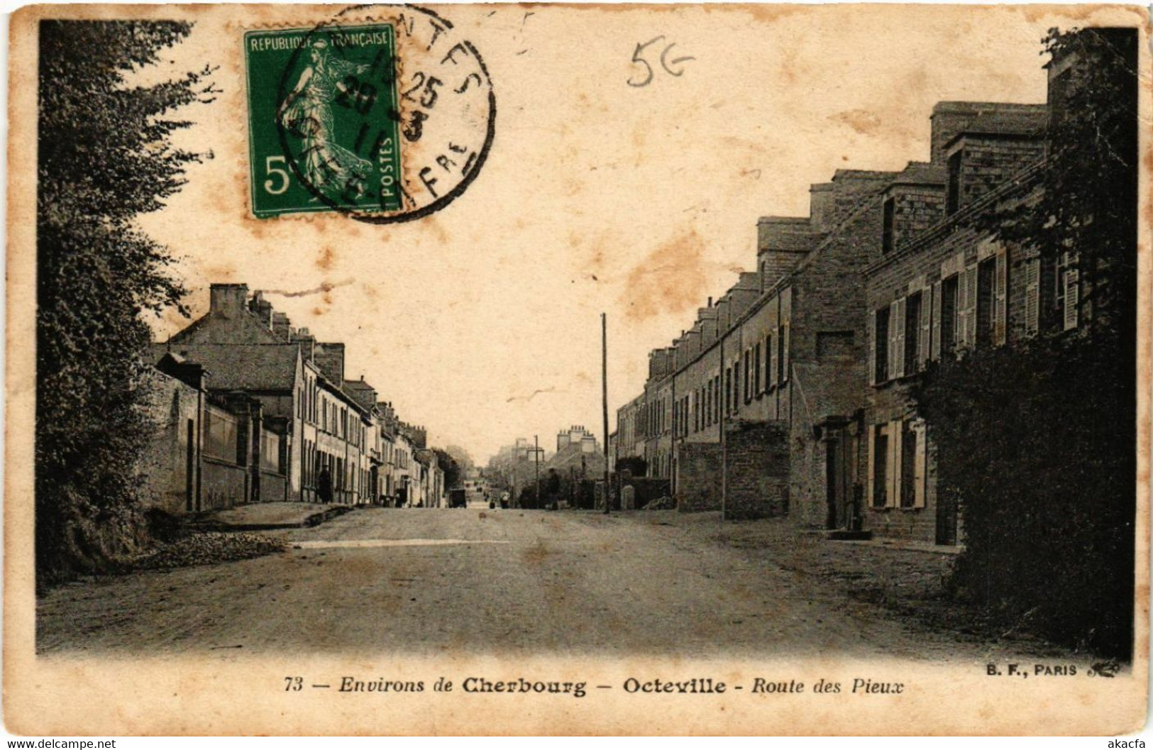 CPA Env. De CHERBOURG - OCTEVILLE - Route Des Pieux (589525) - Octeville