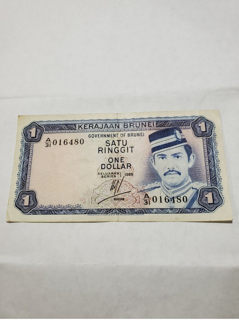 BRUNEI 1 Ringgit/Dollar , 1985. VF+. - Brunei