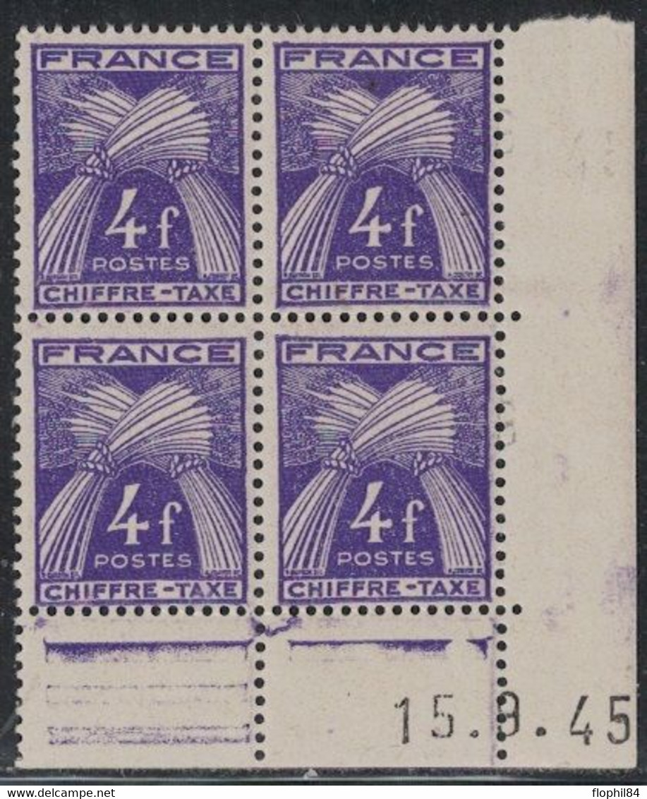 TAXE - N°74- BLOC DE 4 - COIN DATE -  15-9-1945 - COTE 35 € - Impuestos