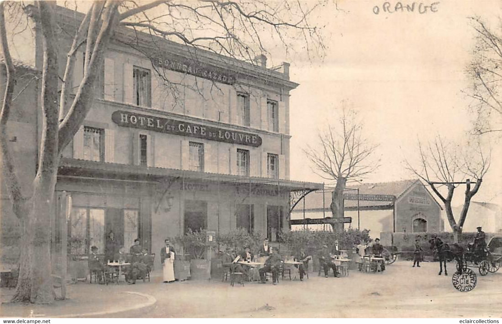 Orange          84       Hôtel Et Café Du Louvre         (voir Scan) - Orange