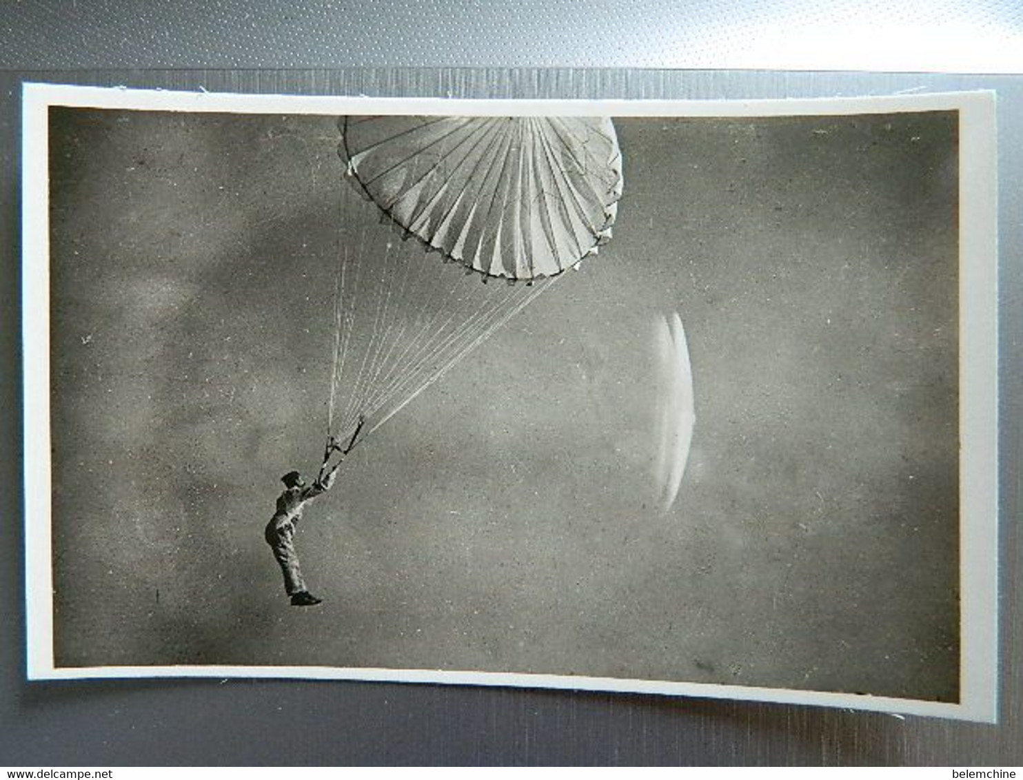 SAUT D'ELEVE PARACHUTISTE DE L'ECOLE D'ISTRES - Parachutisme