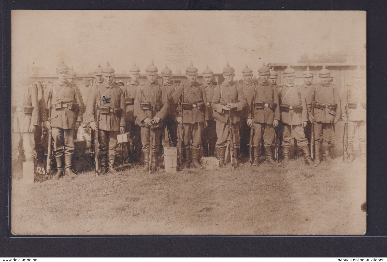 Ansichtskarte Fotokarte Soldaten Regiment Uniform AK Ohne Einteilung - 1914-18