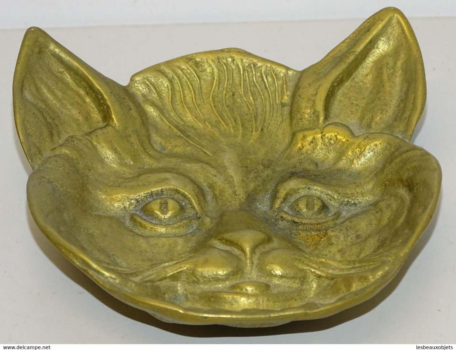 JOLI ANCIEN VIDE POCHE TETE DE CHAT En LAITON Ou BRONZE DECO XXe COLLECTION VITRINE - Bronzes