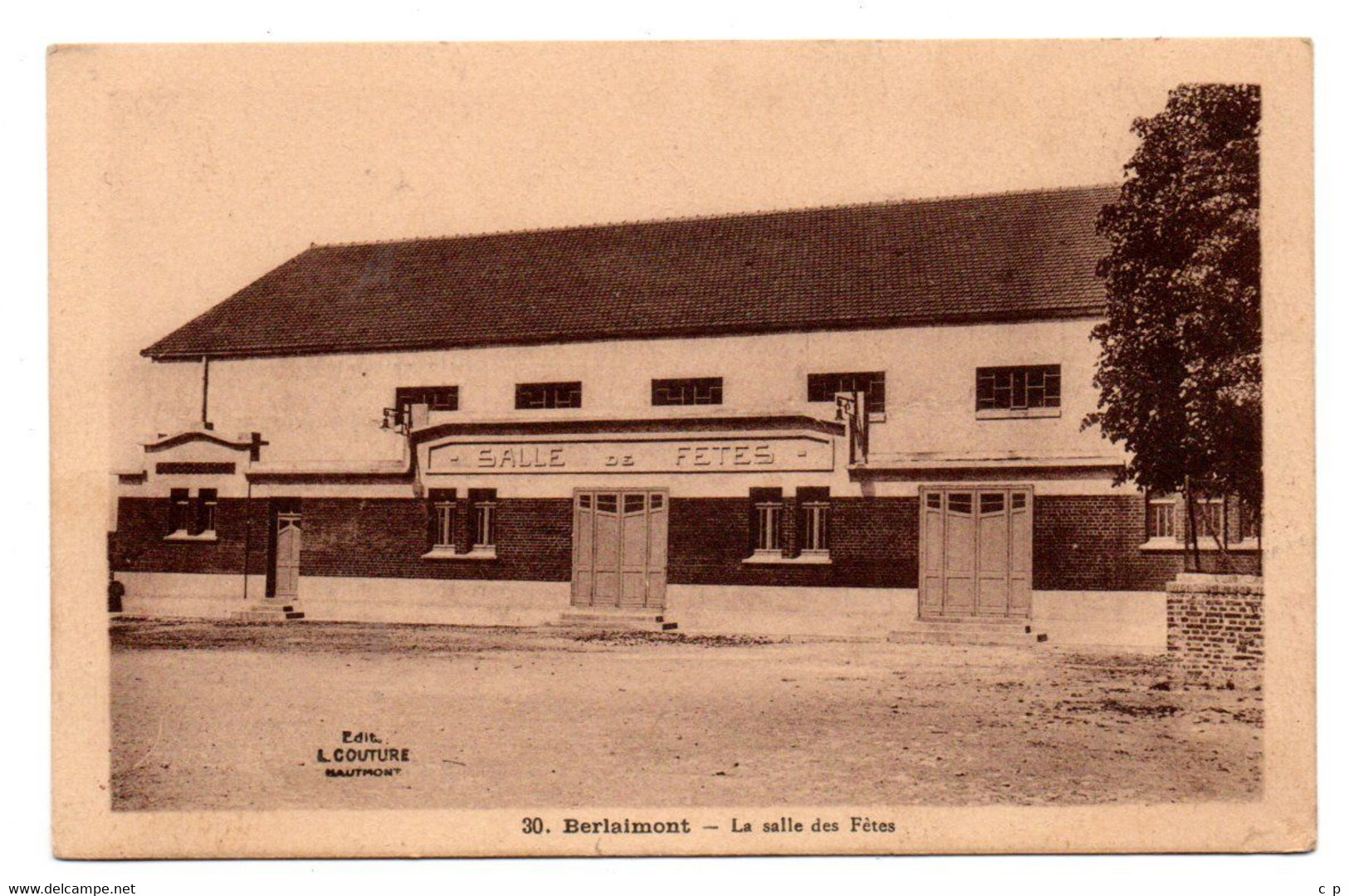 Berlaimont - La Salle Des Fetes -  CPA°bt - Berlaimont