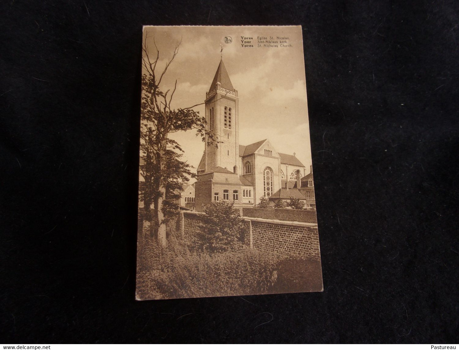 Ypres. Eglise St Nicolas.Voir 2 Scans . - Ieper