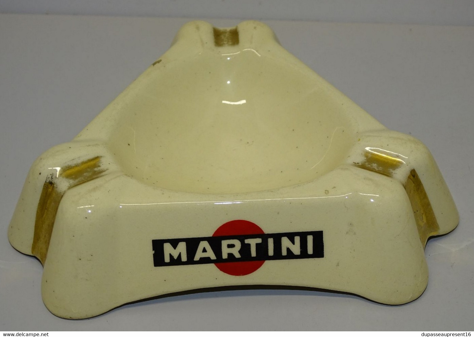 LOT DE 7 CENDRIERS PUBLICITAIRES MARTINI AVEZE DOLFI BRANDY SCOTCH 84 CHEZ MARIUS MARTINI ROSSO LAGENTHAL PETIT MARTINI - Andere & Zonder Classificatie