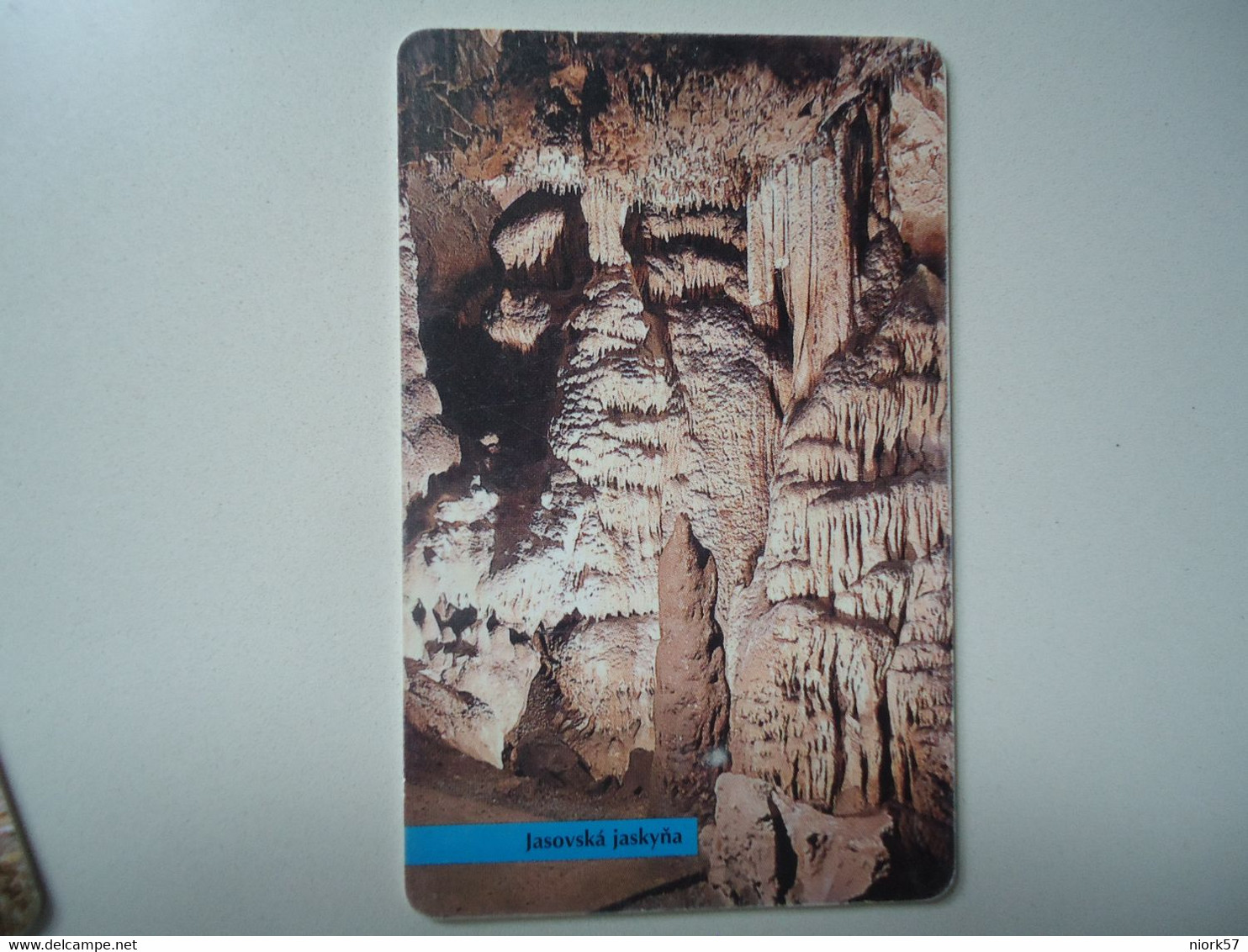 SLOVAKIA  USED   PHONECARDS LANSNSCAPES CAVE - Paysages