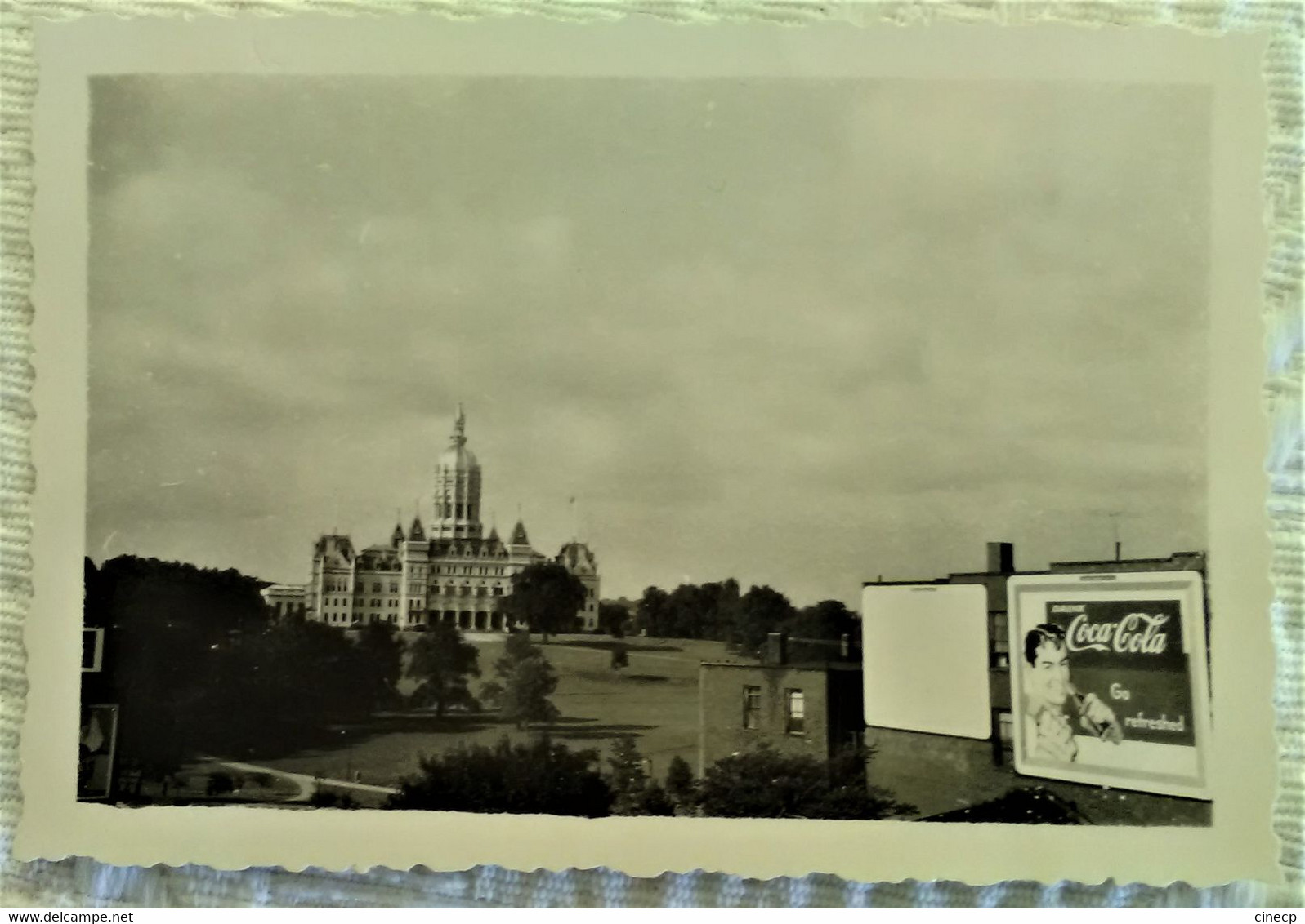 PHOTO USA ANCIENNE - HARTFORD - " Palais Du Gouverneur à Hartford " 1951 Publicité Affiche CocaCola - Hartford