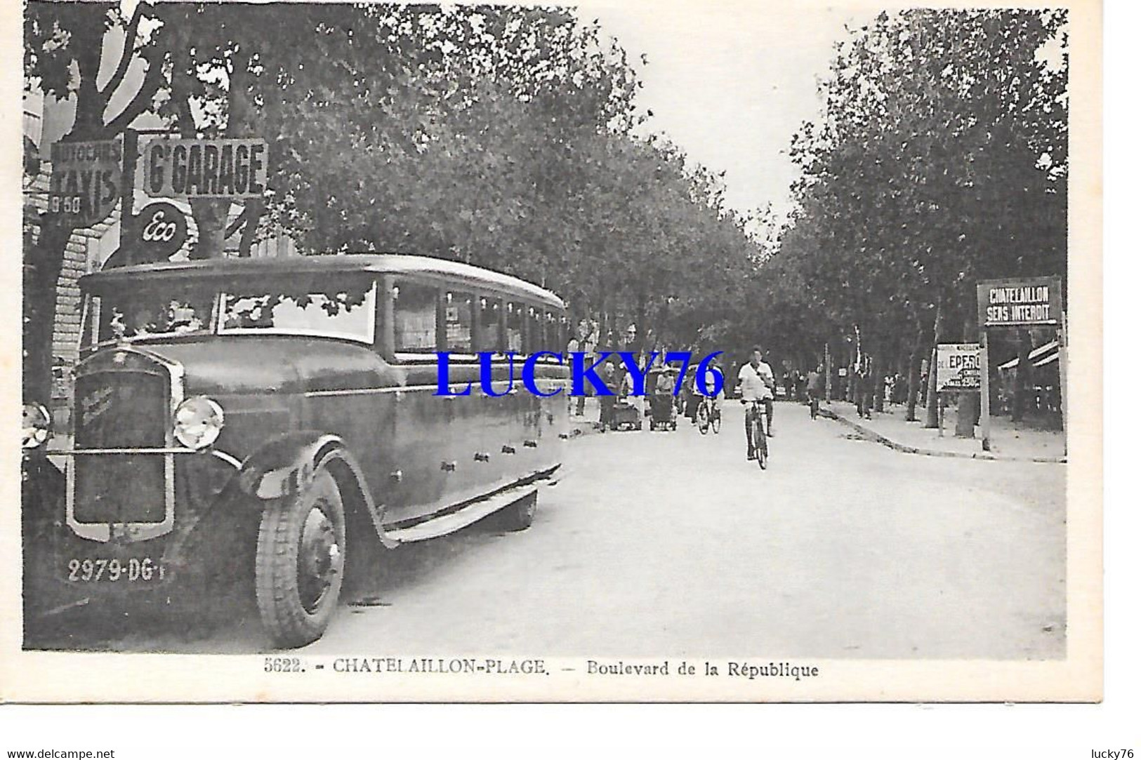 Chatelaillon Plage Boulevard De La Republique Gd Garage, Taxis Ancien Autobus - Châtelaillon-Plage