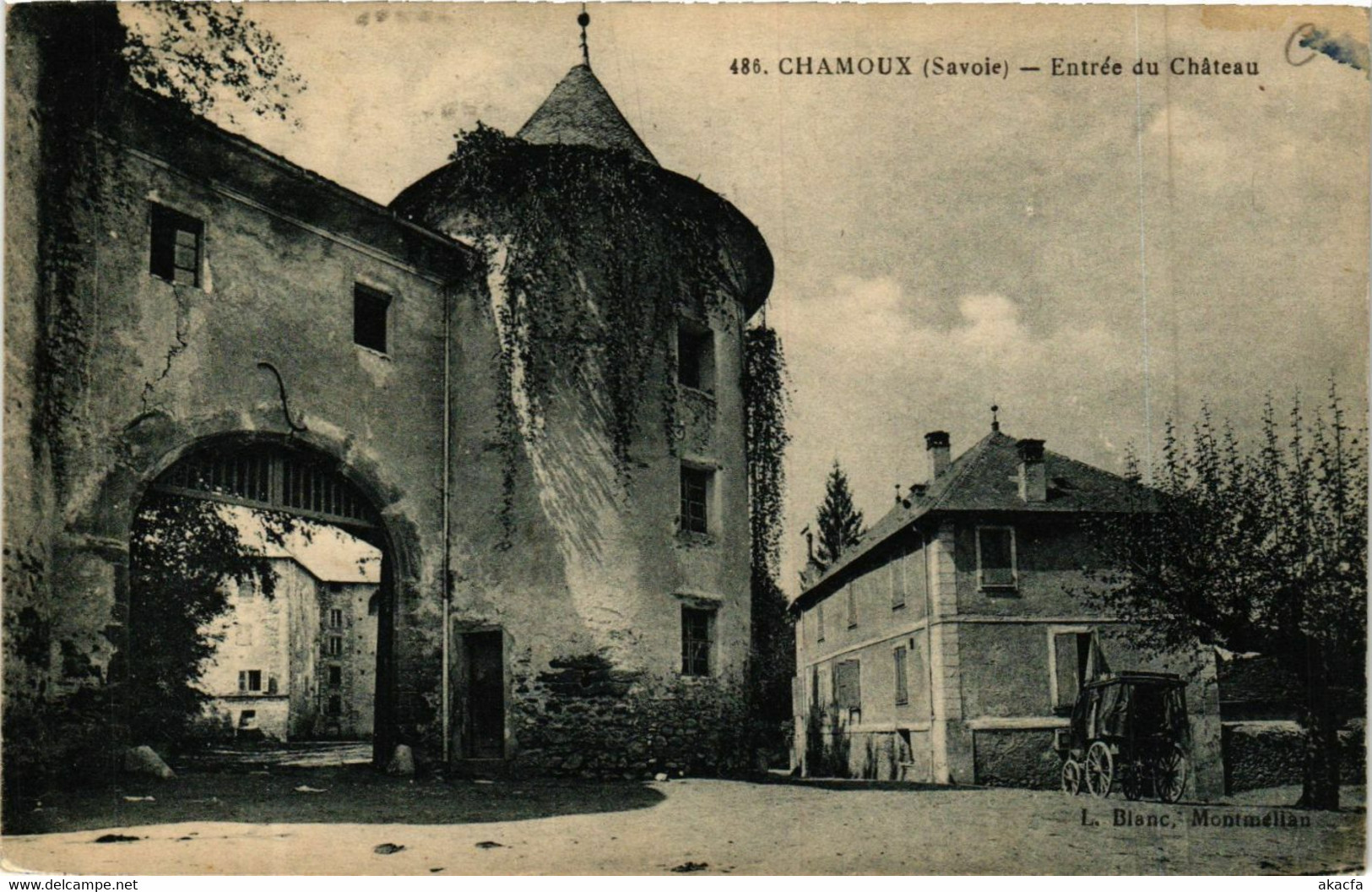 CPA AK CHAMOUX - Entrée Du Chateau (651895) - Chamoux Sur Gelon