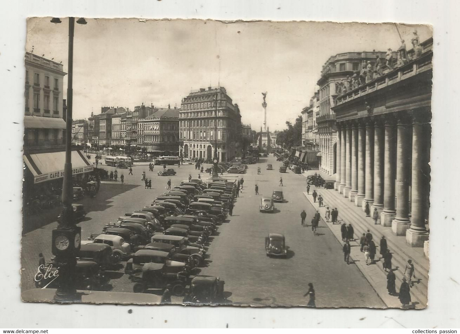 Cp, Automobiles , 33 ,BORDEAUX ,place De La Comédie, Vierge - Passenger Cars