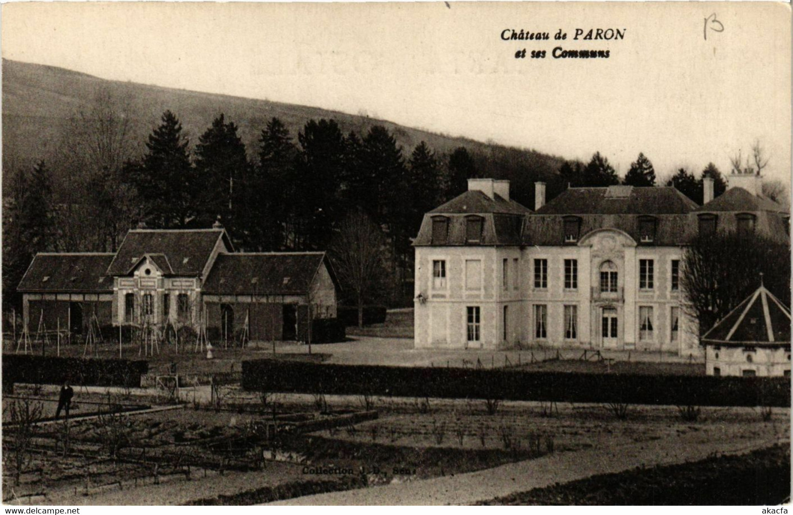 CPA AK Chateau De Paron Et Ses Communs (658652) - Paron