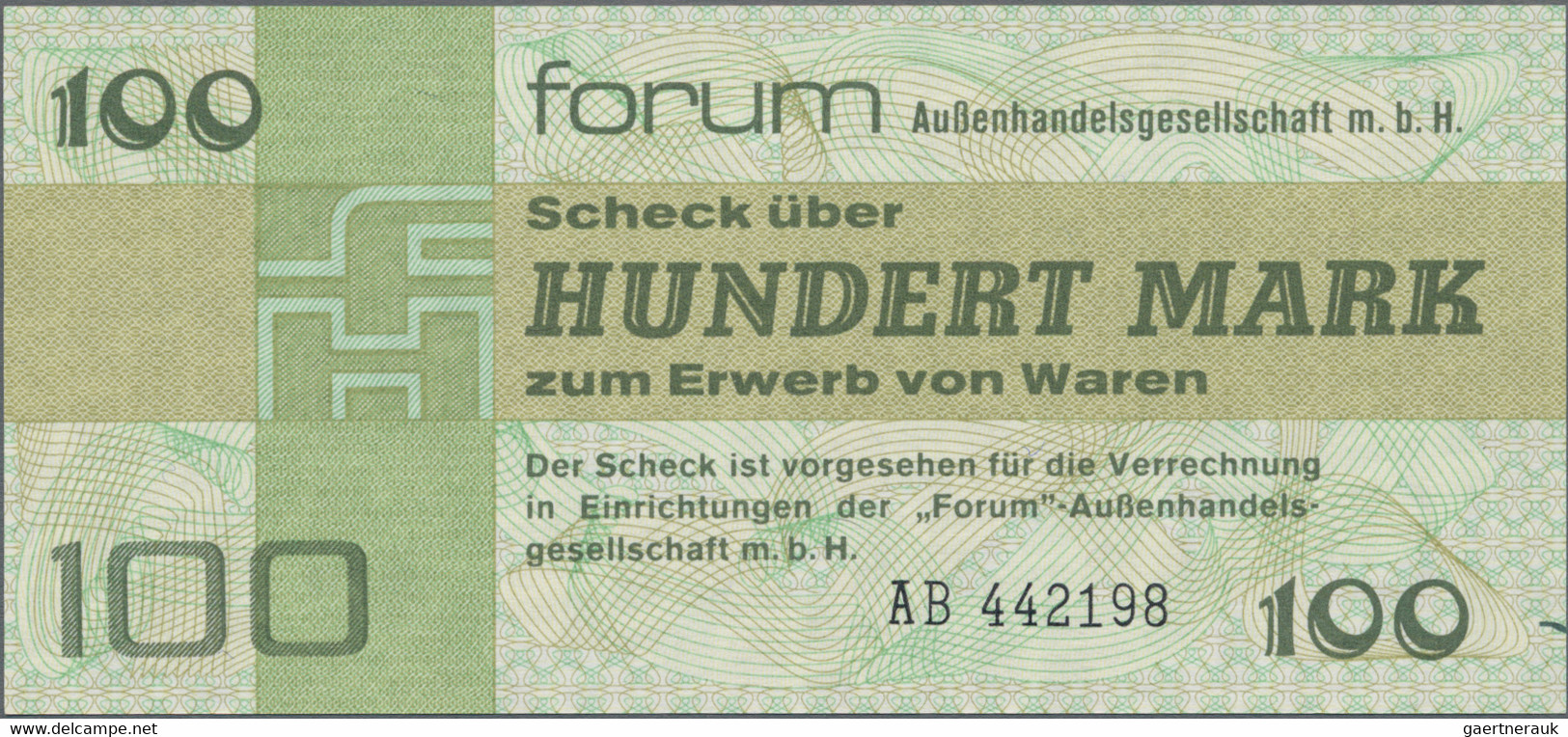 Deutschland - DDR: Sammelalbum mit mehr als 100 Banknoten DDR von 1948 bis 1985 und etwas LPG-Geld,