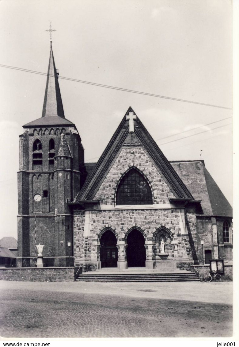 Houthalen Parochiekerk St. Martinus - Houthalen-Helchteren