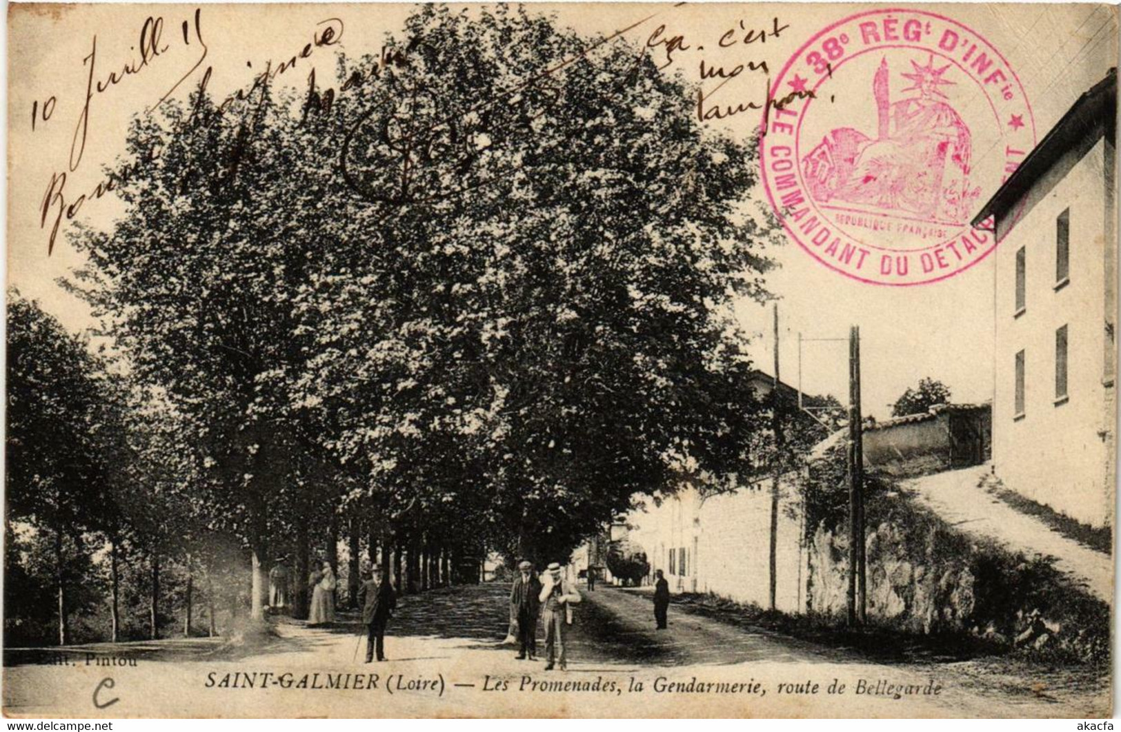 CPA St-GALMIER Les Promenades La Gendarmerie (687595) - Otros & Sin Clasificación